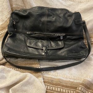 Black Leather LC Lauren Conrad Shoulder Bag Purse Gold hardware.